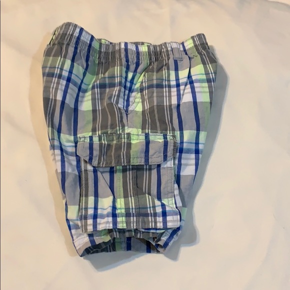 Shorts - Picture 3 of 3